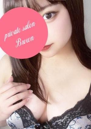Brown（ブラウン） 結城なな