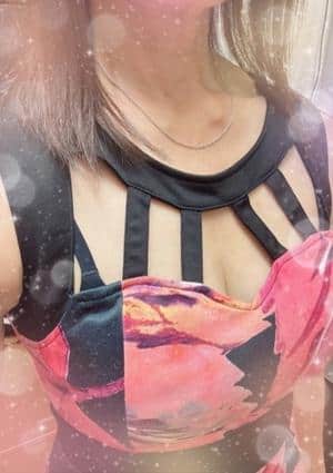 横浜新横浜町田人妻メンズエステ 白井ゆい
