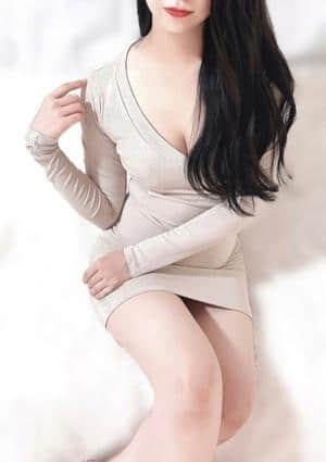 THE ESTHE FUKUOKA（ザエステ福岡） 浜崎美玲