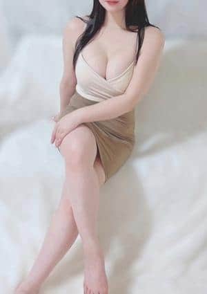 THE ESTHE FUKUOKA（ザエステ福岡） 白咲愛那