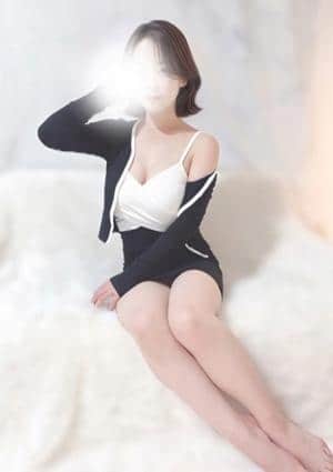 THE ESTHE FUKUOKA（ザエステ福岡） 桜庭しおん