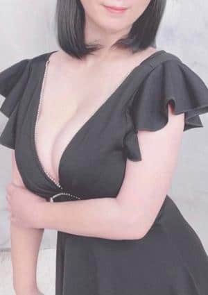 THE ESTHE FUKUOKA（ザエステ福岡） 及川はる