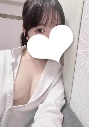 White（ホワイト）スパ ももな