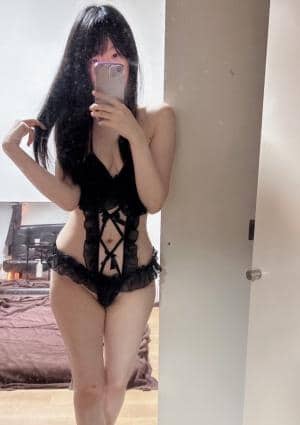 White（ホワイト）スパ るり