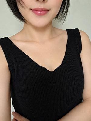 Madam Lilly（マダムリリー） 結城ことね