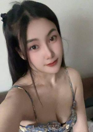 推しの娘 セナ