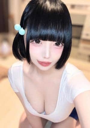 アロマキャッスル 長谷川かれん