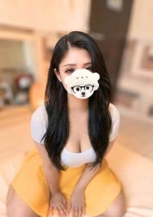 アロマキャッスル 秋山ニーナ