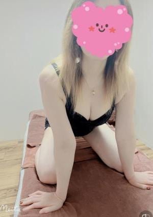 LAQUES（ラクエス） まやちゃん