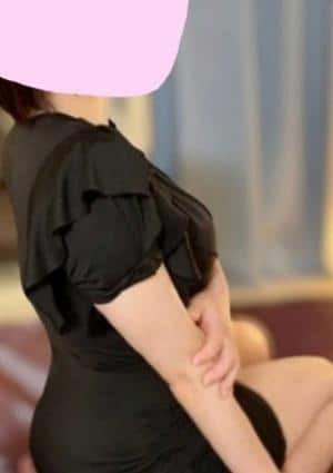 AMIRI（アミリ）岐阜 せな