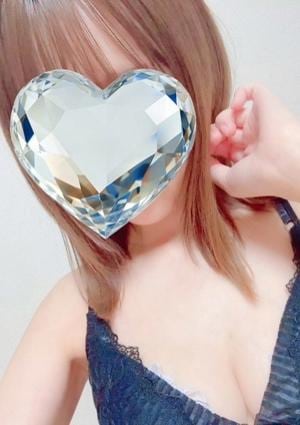 Shiny ～シャイニー～ 胡桃（くるみ）