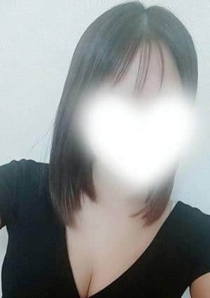 Shiny ～シャイニー～ 奈海（なみ）