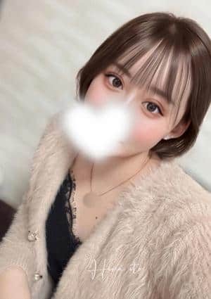 Unknown（アンノウン）池袋 伊藤 ひな