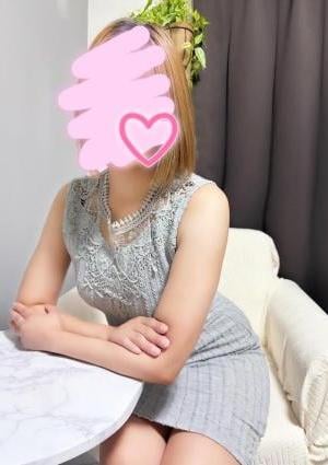 aroma ALOHA 新人あゆ
