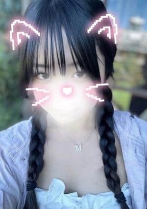 FIRST CLASS 神楽 ねこ