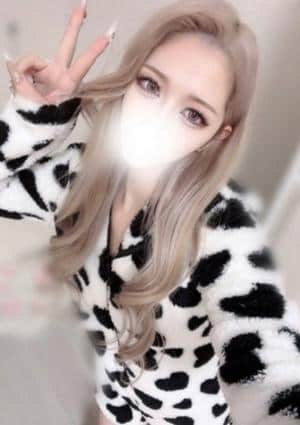 FIRST CLASS 一ノ瀬 さや