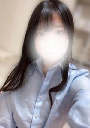 FIRST CLASS 桃野木 ひな