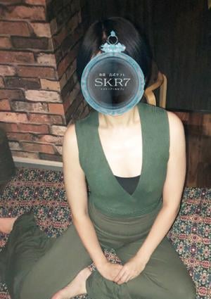 池袋古式リフレ SKR7（エスケーアールセブン） ともみ