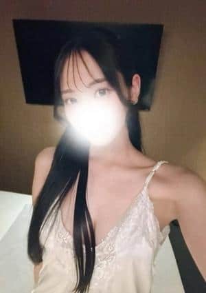 月のうたげ大阪別邸 琴音　らら