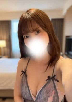 月のうたげ大阪別邸 神崎　美月