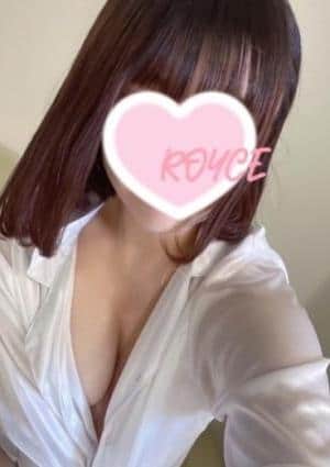 MENSESTHE ROYCE MAI