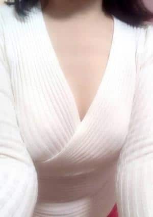 女神の熟女エステ 一条えりな