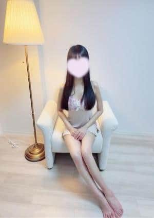ミセス名古屋 如月（きさらぎ）