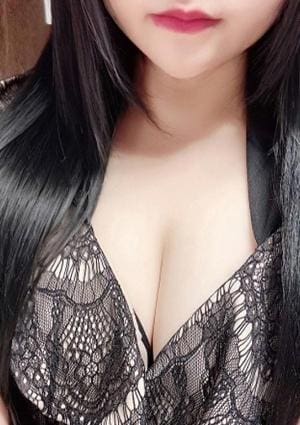 Papillon-パピヨン-＆MADAMEPapillon-マダムパピヨン- ゆら