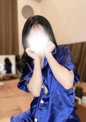 E-小町 朝倉みなみ