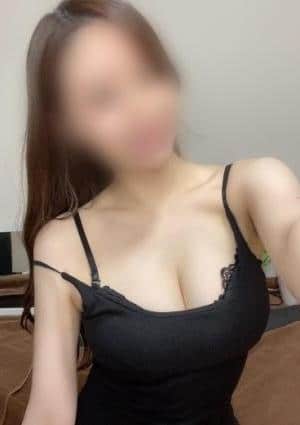 AROMA CROWN（アロマクラウン）綾瀬・北千住・竹ノ塚・亀有ルーム 白鳥真理亜