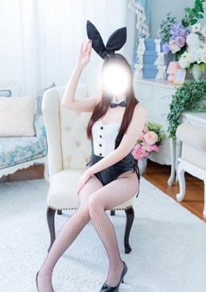 うさぎのお部屋 日本橋店 深川なこ