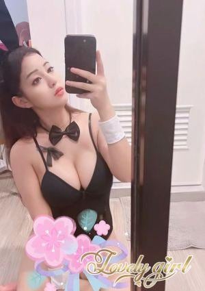 Lovely girl（ラブリーガール） あいな