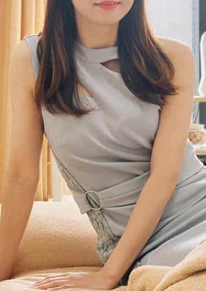 ミセス・ムーンR神戸 莉緒 りお