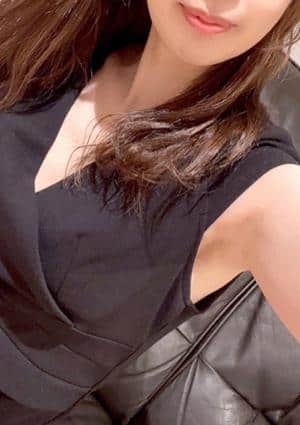 ミセス・ムーンR神戸 穂乃果　ほのか