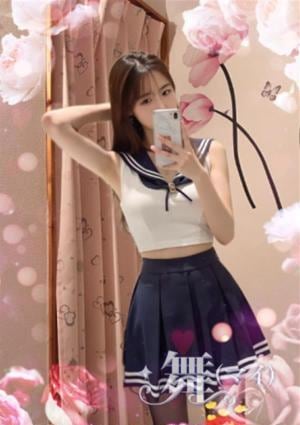 舞（マイ） アンナ