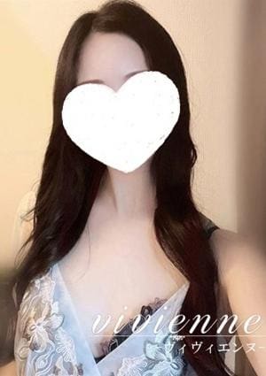 vivienne（ヴィヴィエンヌ） 彩絵(さえ)