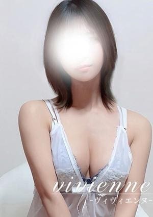 vivienne（ヴィヴィエンヌ） 茉津璃(まつり)