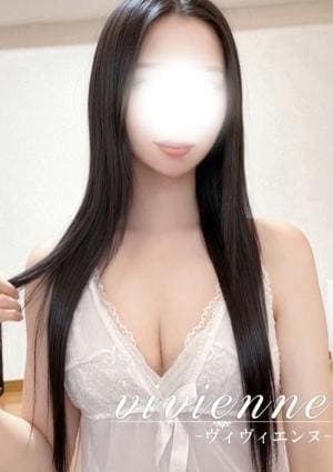 vivienne（ヴィヴィエンヌ） 優織(ゆん)