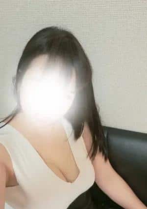 代々木上原メンズエステ 淑女の手 門脇みさと
