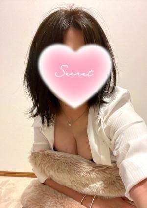 代々木上原メンズエステ 淑女の手 渡辺れな