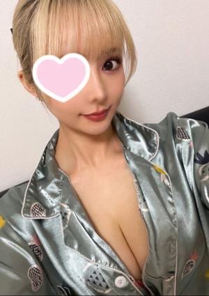 クイーンズコレクション 新宿三丁目ルーム 天使みゆ