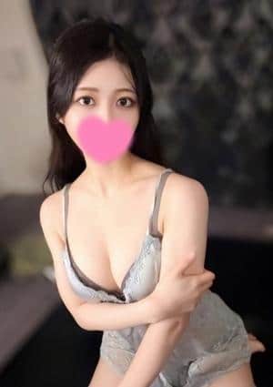 クイーンズコレクション 神保町ルーム 慶應美優