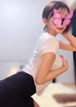 クイーンズコレクション 神保町ルーム 桃山じゅり