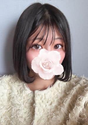 RED CARPET（三軒茶屋・駒沢大学・用賀） 山井 もも