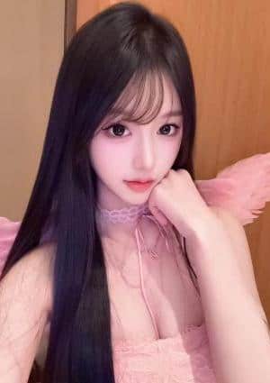 ペントハウス 新人：ひなちゃん