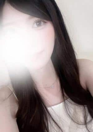 The Salon 秋葉原 りか