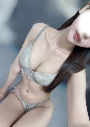 The Salon 秋葉原 みな