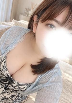 E ・Over♡（イーオーバー） 綾波さら