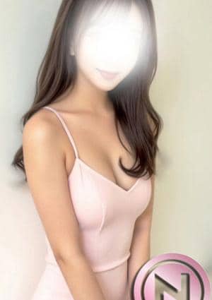NUREST（ヌーレスト） 成瀬うか