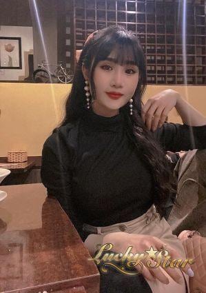 Lucky★Star（ラッキースター） エミ